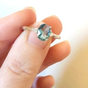 Beautiful Size 9 Silver 925 Ring